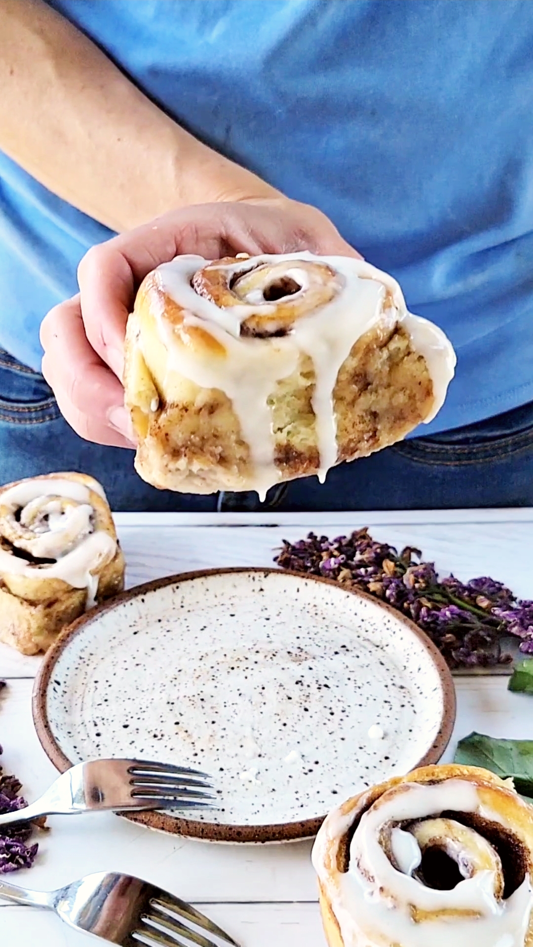 1-Hour Soft Cinnamon Rolls